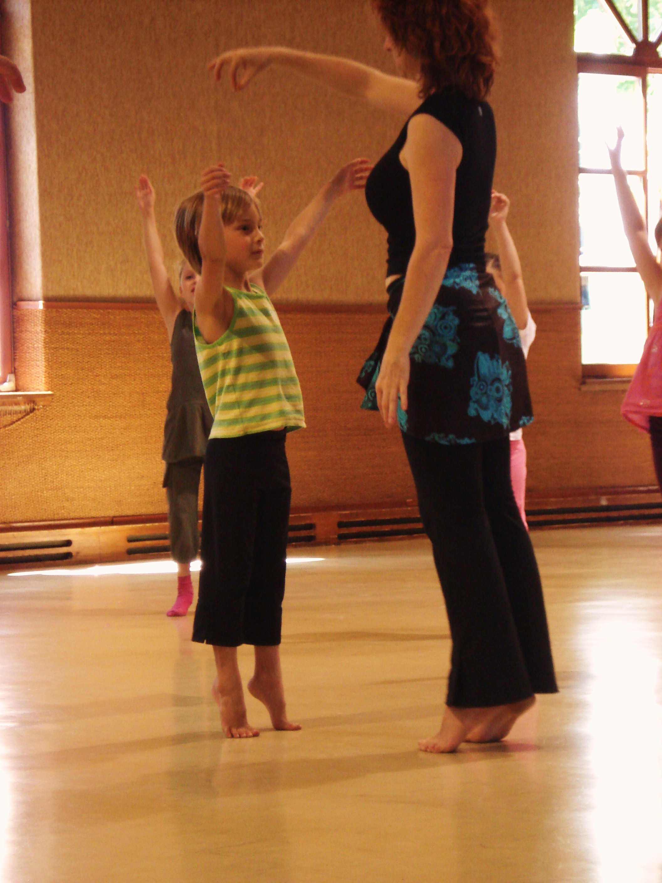 Danse Africaine avec Claudine Pissenem Danse Africaine avec Claudine Pissenem